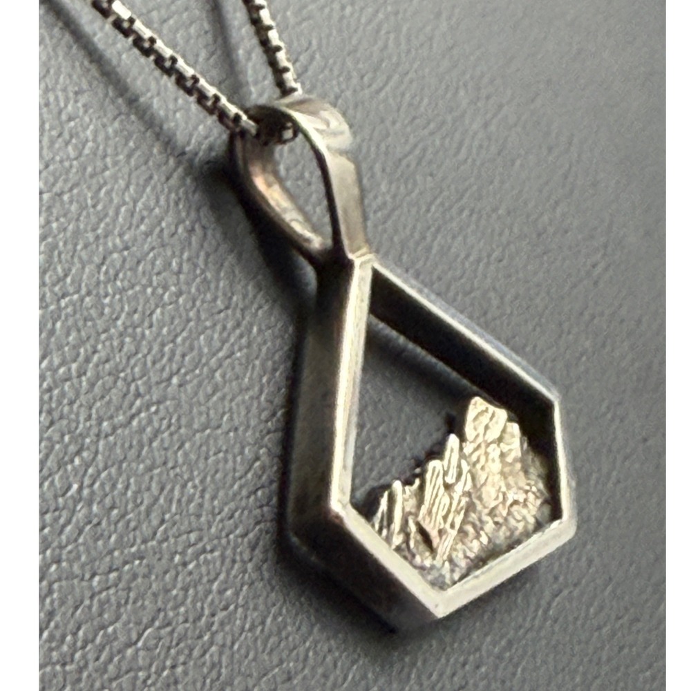 Sterling Silver 925 Mountain Range Geometric Pentagon Pendant Box Chain Necklace - Picture 3 of 9